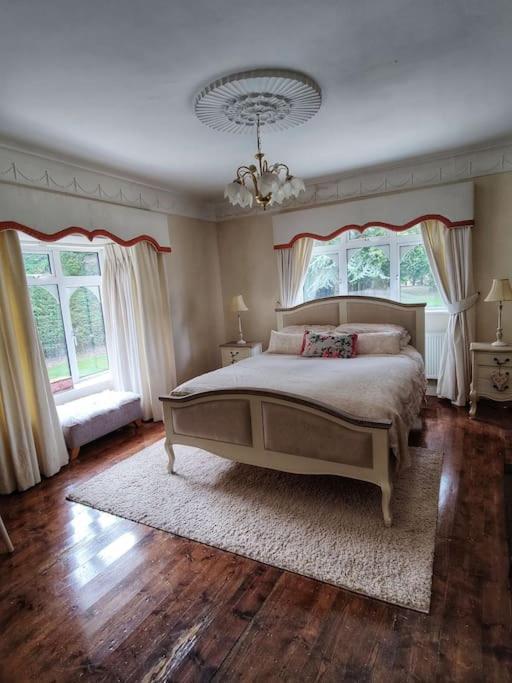 Entire Home At Ballysax House Newpark Экстерьер фото
